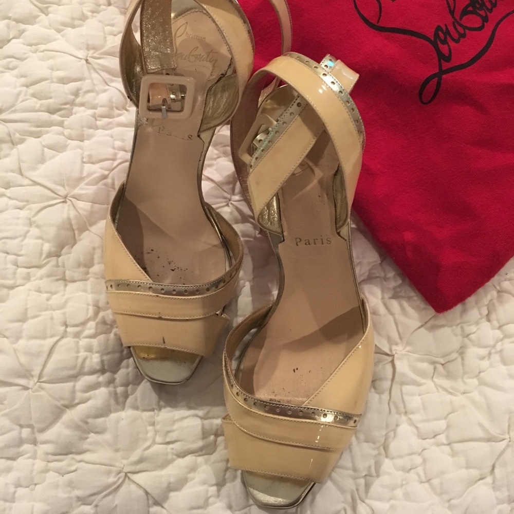 Authentic Christian louboutin sandals 37.5